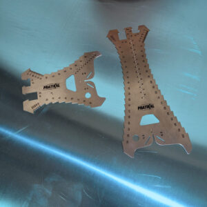 Deux tracettes à zinc 10cm et 20cm